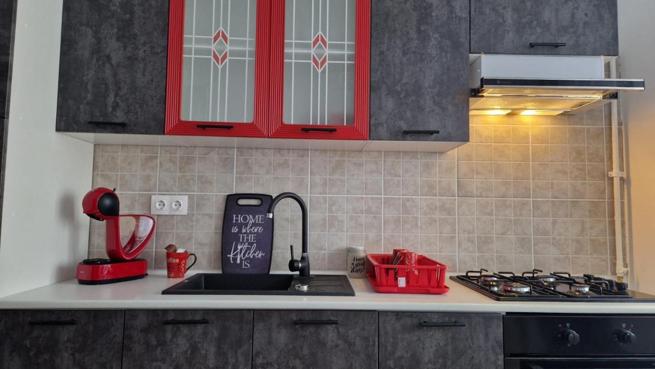 Best Apart Garii- Check In Independent Brasov Luaran gambar